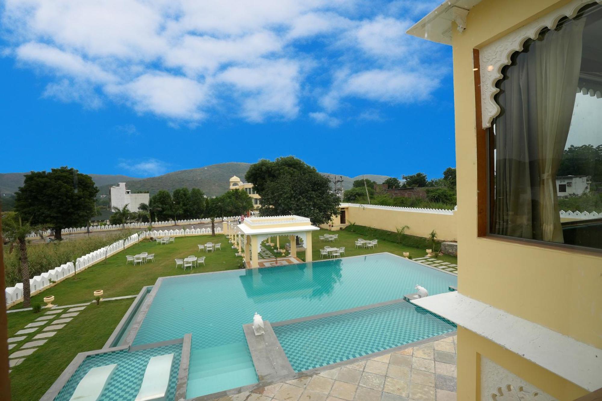 Maangarh Resorts Ουνταϊπούρ Εξωτερικό φωτογραφία